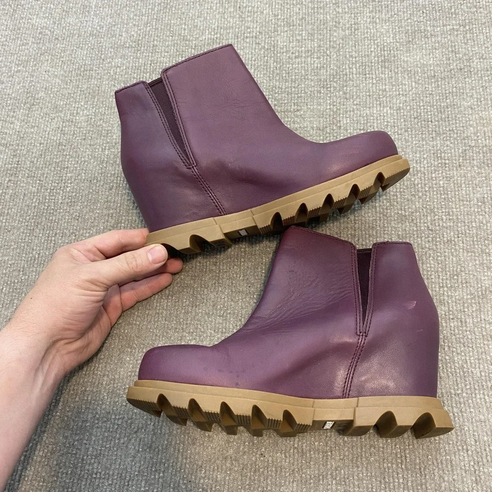 Sorel Boots‎ Womens Size 6.5 Purple Leather Wedge Ankle Zip Booties NL4509-602